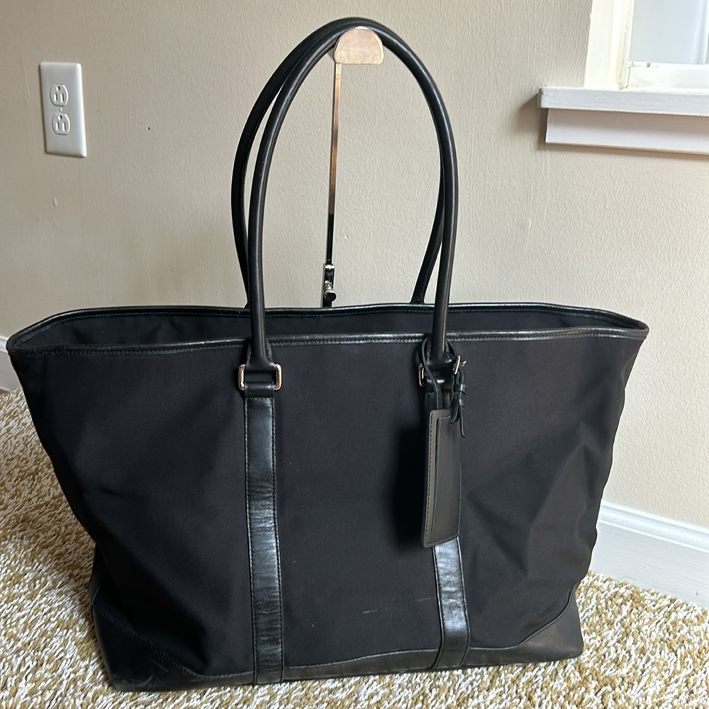 Coach - Picture 3 of 14